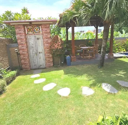 Villa Nelayan Home, 2 Bedroom With Garden Near The Sea *