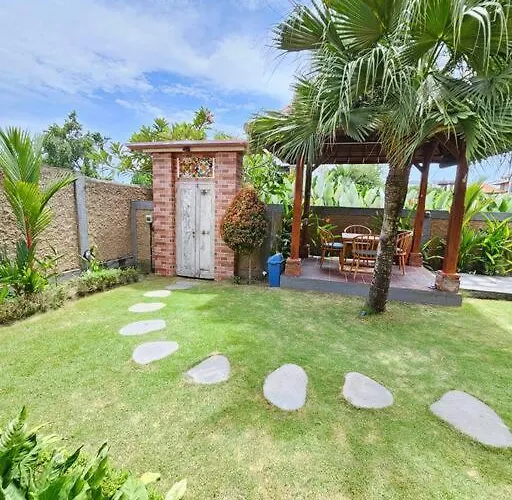 Villa Nelayan Home, 2 Bedroom With Garden Near The Sea