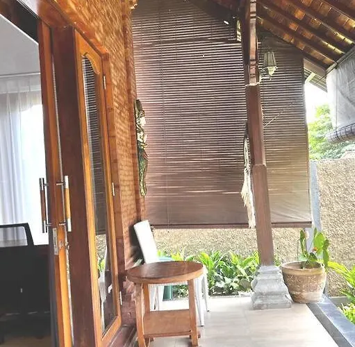Nelayan Home, 2 Bedroom With Garden Near The Sea * Canggu