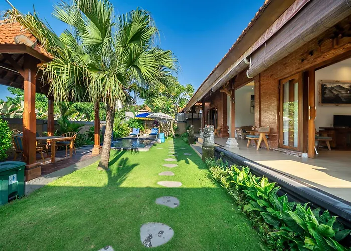 Nelayan Home, 2 Bedroom With Garden Near The Sea